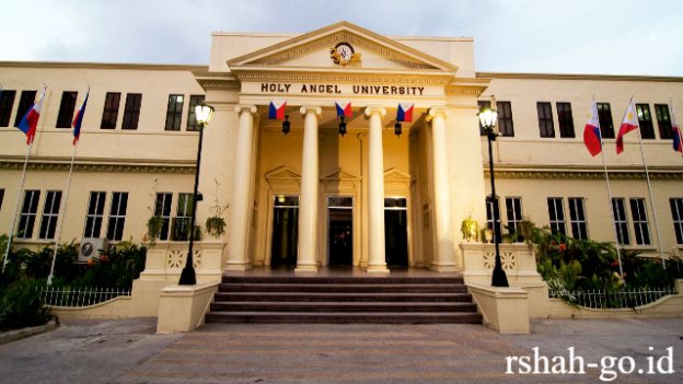 Universitas Holy Angel: Pusat Pendidikan Katolik dan Inovasi